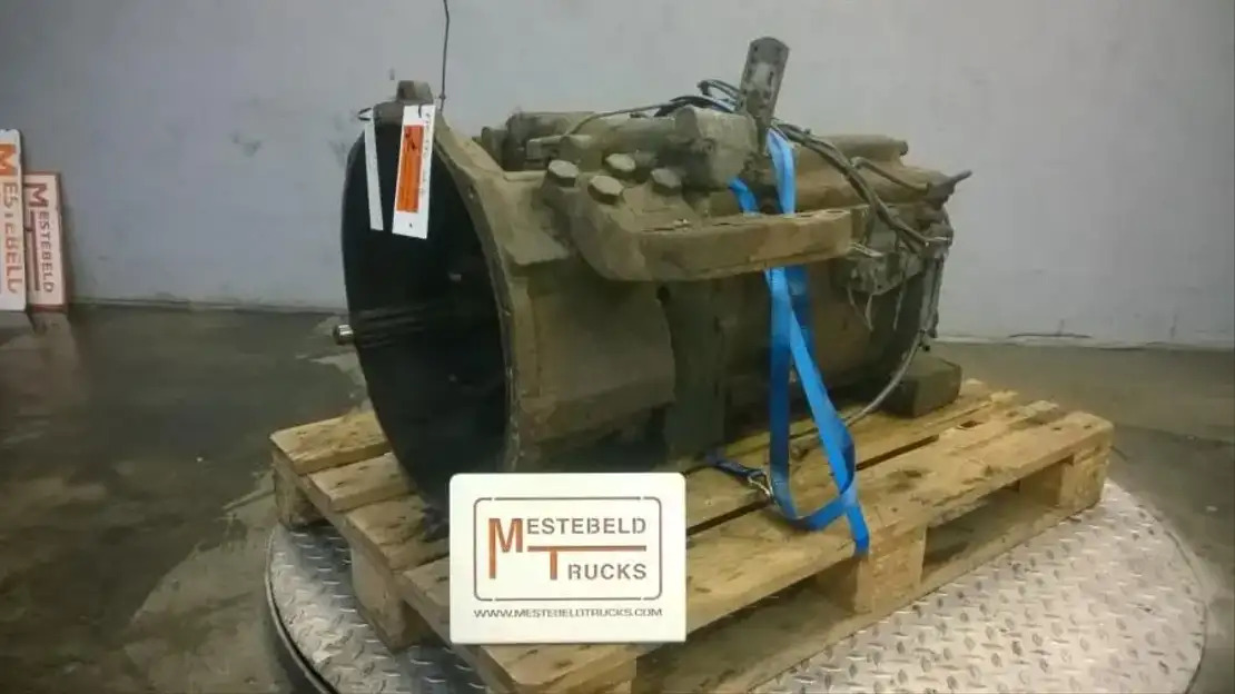 Mercedes-Benz Versnellingsbak GV 4/110-6/9.0 - Gearbox and parts for Truck: picture 1 Mercedes-Benz Versnellingsbak GV 4/110-6/9.0 - Gearbox and parts for Truck: picture 1