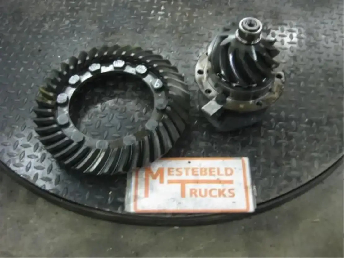 Scania Kroon en pignonwiel P-G-R serie - Rear axle for Truck: picture 1 Scania Kroon en pignonwiel P-G-R serie - Rear axle for Truck: picture 1