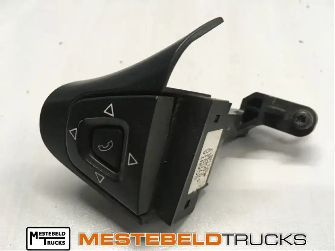 Scania S chakelaarmodule - Electrical system for Truck: picture 1 Scania S chakelaarmodule - Electrical system for Truck: picture 1