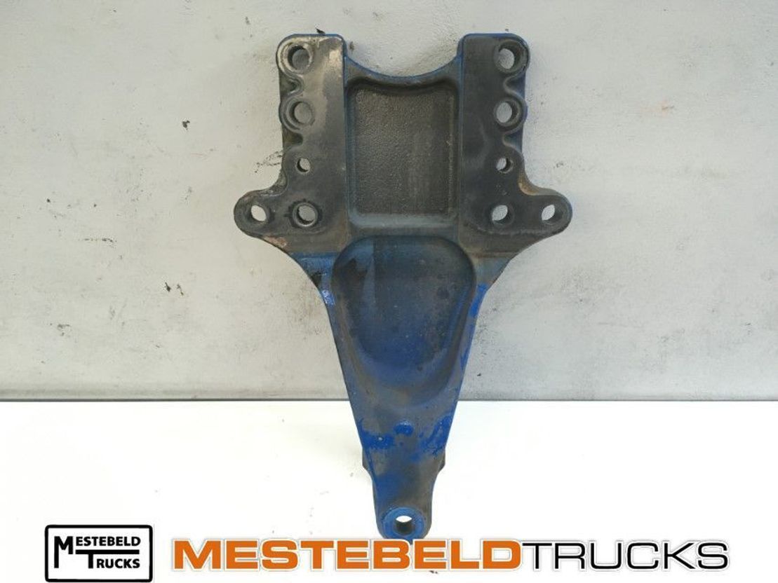 Scania Veersteun sleepas - Frame/ Chassis for Truck: picture 1 Scania Veersteun sleepas - Frame/ Chassis for Truck: picture 1
