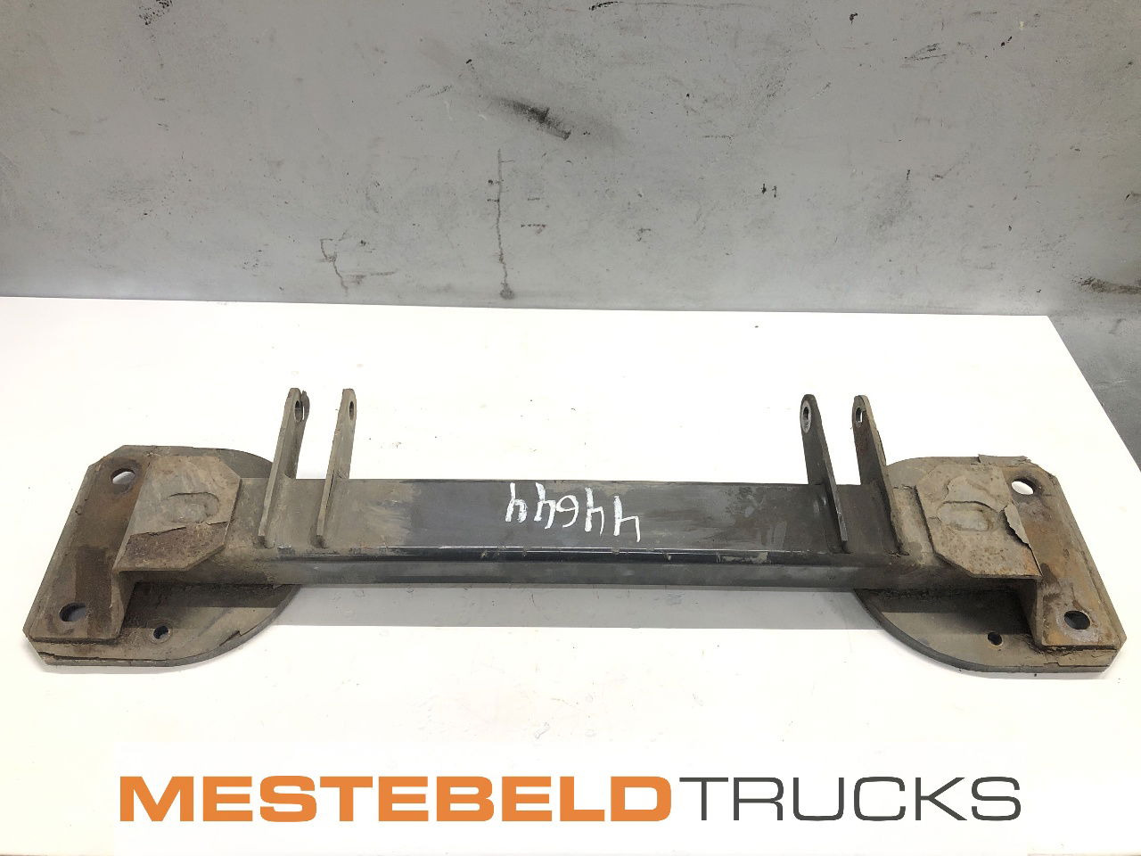 Volvo Dwarsbalk luchtvering FE 240 - Frame/ Chassis for Truck: picture 1 Volvo Dwarsbalk luchtvering FE 240 - Frame/ Chassis for Truck: picture 1