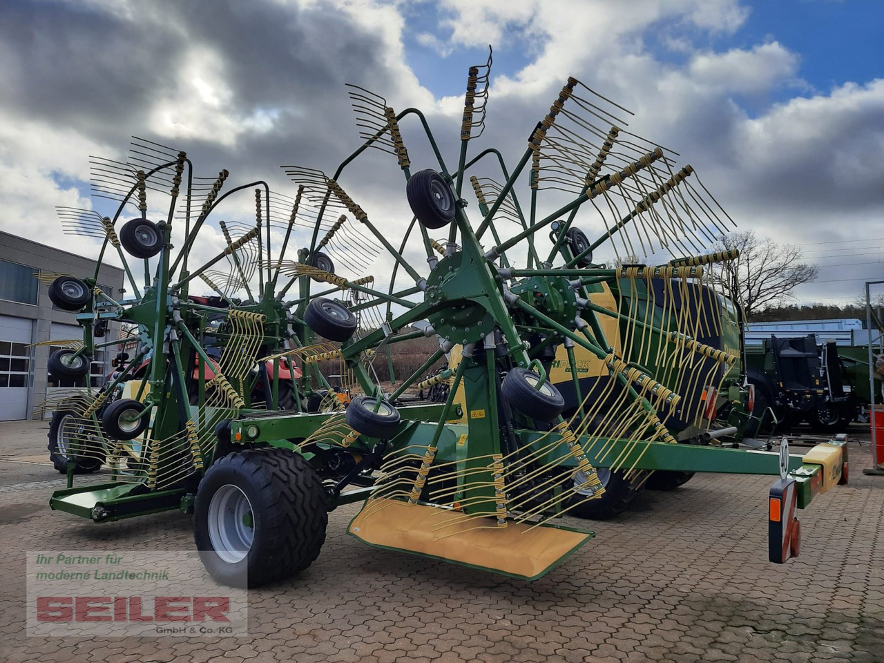 Krone Swadro TC 1370 - Tedder/ Rake: picture 4 Krone Swadro TC 1370 - Tedder/ Rake: picture 4
