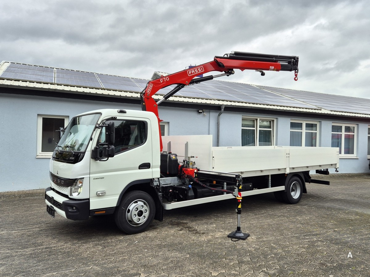 FUSO FUSO 9C18 Canter Alu Pritsche 5.5m Kran 3x hydr. - Open body delivery van: picture 5 FUSO FUSO 9C18 Canter Alu Pritsche 5.5m Kran 3x hydr. - Open body delivery van: picture 5