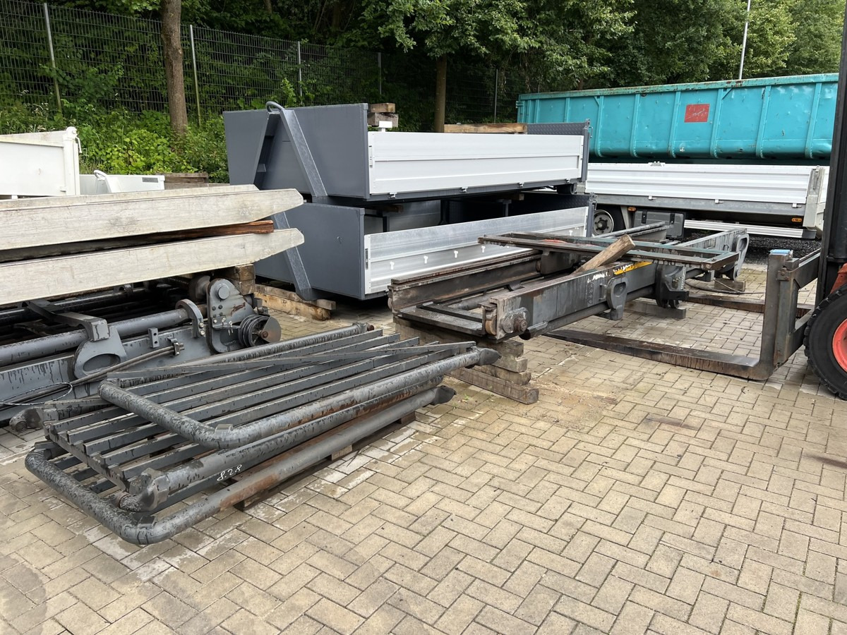 LINDE H80D-02 Diesel Bj. 2013, 3 x vorh. - Diesel forklift: picture 5 LINDE H80D-02 Diesel Bj. 2013, 3 x vorh. - Diesel forklift: picture 5