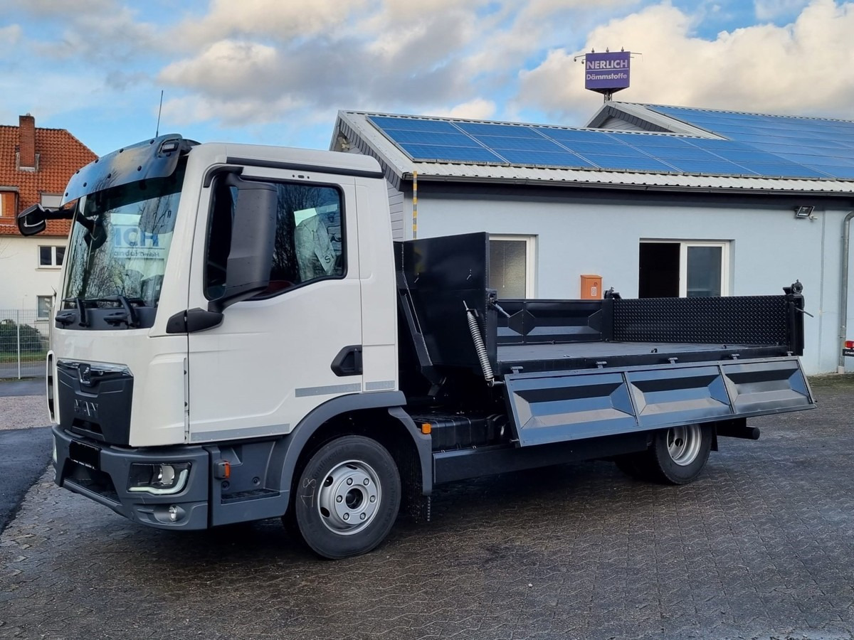 MAN TGL 8.160 BL City Abollkipper 6t Schaltgetriebe - Hook lift truck: picture 2 MAN TGL 8.160 BL City Abollkipper 6t Schaltgetriebe - Hook lift truck: picture 2