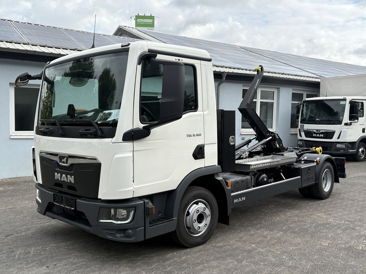 MAN TGL 8.160 BL City Abollkipper Schaltgetriebe - Hook lift truck: picture 1 MAN TGL 8.160 BL City Abollkipper Schaltgetriebe - Hook lift truck: picture 1