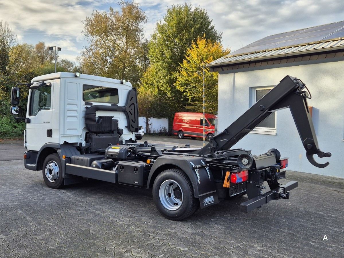 Hook lift truck MAN TGL 8.190 BL City Abrollkipper Aut., 2 x AHK sof: picture 10