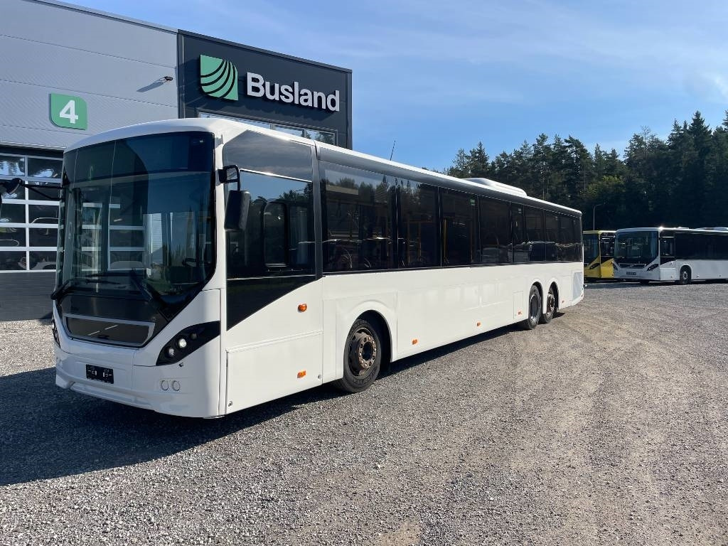 Volvo 8900 B8R - City bus: picture 1 Volvo 8900 B8R - City bus: picture 1