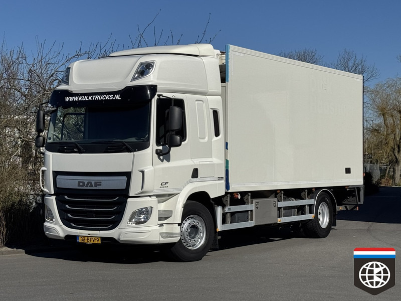 Refrigerator truck DAF CF 330 FA Space Cab / deepfreezer -30oC / TAILLIFT /: picture 1