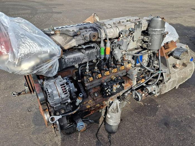 PACCAR PR228 - Spare parts: picture 3 PACCAR PR228 - Spare parts: picture 3