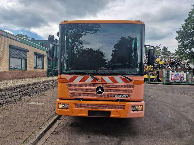 Mercedes-Benz Econic 2628 - Truck: picture 2 Mercedes-Benz Econic 2628 - Truck: picture 2