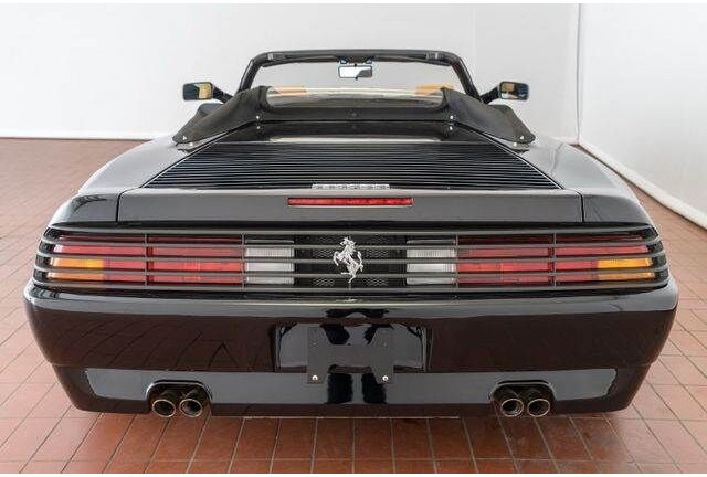 Convertible Ferrari 348 Spider/TOP Zustand/Zahnriemen+TÜV neu!: picture 8 Convertible Ferrari 348 Spider/TOP Zustand/Zahnriemen+TÜV neu!: picture 8