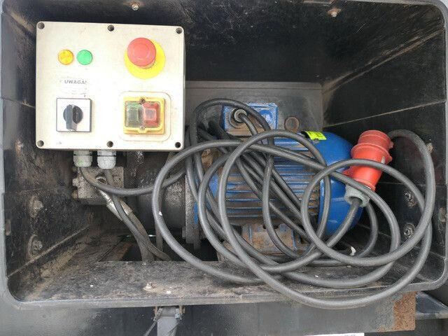 Fischer NWK 26, Kippchassis, 1x20 Fuß Container - Low loader semi-trailer: picture 2 Fischer NWK 26, Kippchassis, 1x20 Fuß Container - Low loader semi-trailer: picture 2