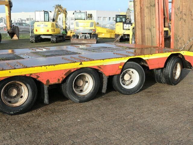 Gheysen & Verpoort, Gelenkt, Hydr. Rampen, Luf - Low loader semi-trailer: picture 3 Gheysen & Verpoort, Gelenkt, Hydr. Rampen, Luf - Low loader semi-trailer: picture 3