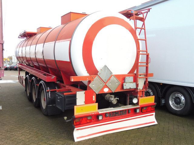 Kässbohrer Isoliert, Chemie, V2A, 32m³,Kompresor,Alu-Felgen - Tank semi-trailer: picture 3 Kässbohrer Isoliert, Chemie, V2A, 32m³,Kompresor,Alu-Felgen - Tank semi-trailer: picture 3