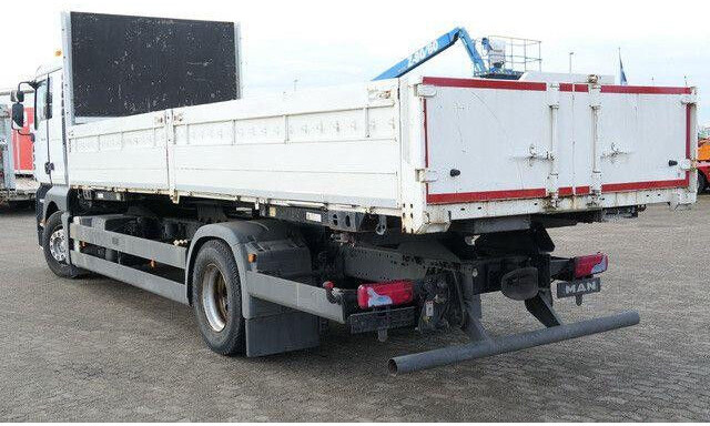 MAN 18.350 TGA 4x2, 119tkm, BDF, Klima, AHK - Cab chassis truck: picture 3 MAN 18.350 TGA 4x2, 119tkm, BDF, Klima, AHK - Cab chassis truck: picture 3