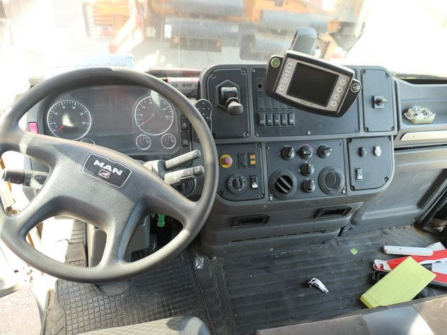 Leasing of MAN 26.350 TGA/Haller 24 m³./Klima/4 Sitze  MAN 26.350 TGA/Haller 24 m³./Klima/4 Sitze: picture 7