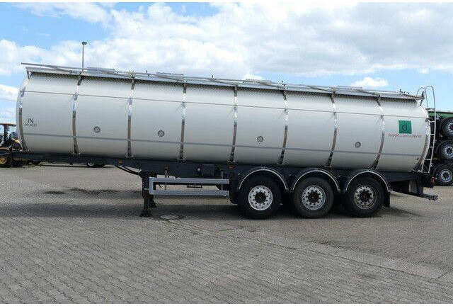 Menci SA 105, Lebensmittel, 32m³, 12x auf Lager, SAF - Tank semi-trailer: picture 2 Menci SA 105, Lebensmittel, 32m³, 12x auf Lager, SAF - Tank semi-trailer: picture 2