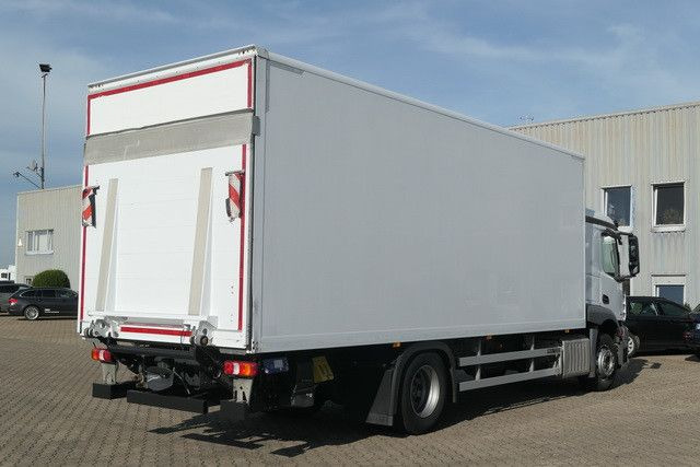 Mercedes-Benz 1833 L Actros 4x2, LBW, AHK, 7.340mm lang, Klima - Box truck: picture 3 Mercedes-Benz 1833 L Actros 4x2, LBW, AHK, 7.340mm lang, Klima - Box truck: picture 3