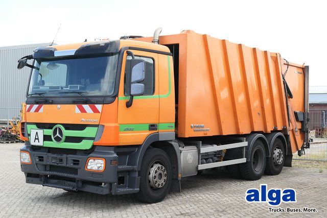 Mercedes-Benz 2532 L Actros 6c2, Faun, Zöller, 24m³, MP3, AC - Garbage truck: picture 1 Mercedes-Benz 2532 L Actros 6c2, Faun, Zöller, 24m³, MP3, AC - Garbage truck: picture 1