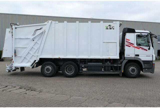 Mercedes-Benz 2532 L Actros 6x2, Medium X2EC23, Zöller 321 - Garbage truck: picture 2 Mercedes-Benz 2532 L Actros 6x2, Medium X2EC23, Zöller 321 - Garbage truck: picture 2
