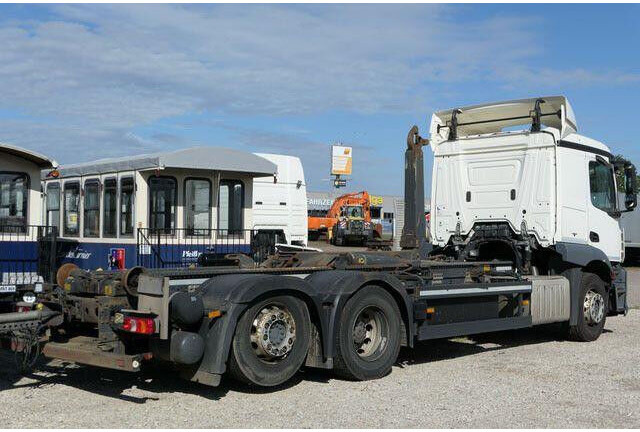 Mercedes-Benz 2543 L Actros 6x2, Meiller RK 21.70, Lenk-Lift - Hook lift truck: picture 3 Mercedes-Benz 2543 L Actros 6x2, Meiller RK 21.70, Lenk-Lift - Hook lift truck: picture 3