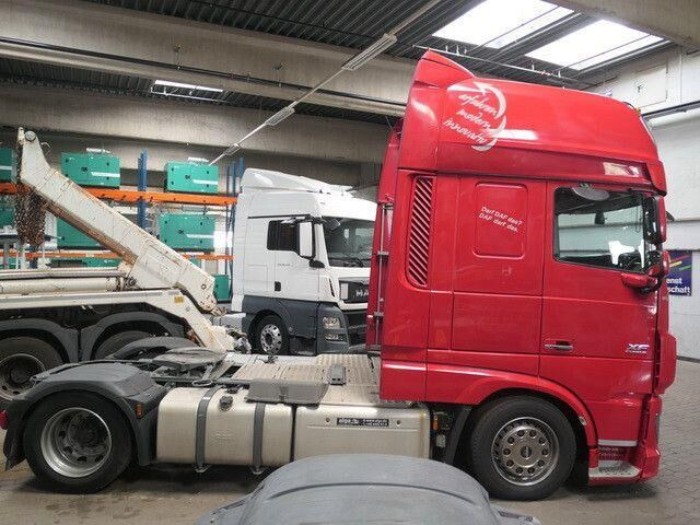 DAF XF 460, SSC, Retarder, Klima, VA+HA-Luftfederung - Tractor unit: picture 3 DAF XF 460, SSC, Retarder, Klima, VA+HA-Luftfederung - Tractor unit: picture 3