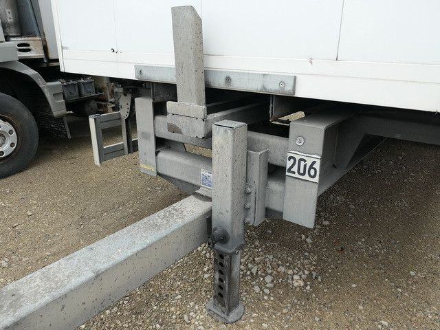 WEKA ZAA-WA-7.75-1X10, BDF, 1-Achser, Luftfed. - Container transporter/ Swap body trailer: picture 3 WEKA ZAA-WA-7.75-1X10, BDF, 1-Achser, Luftfed. - Container transporter/ Swap body trailer: picture 3