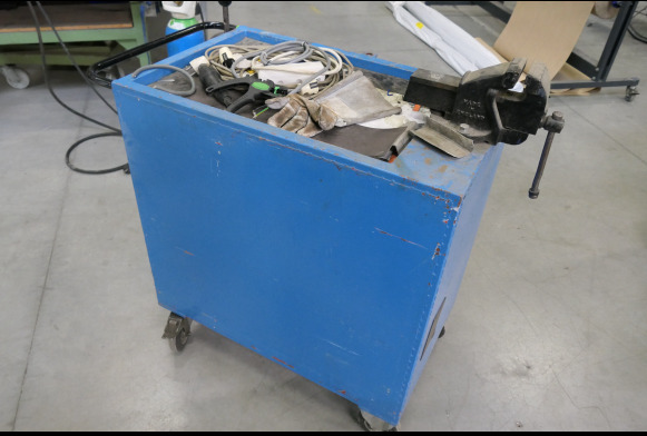 Armoire d'atelier sur roulette 4 tiroirs - Workshop equipment: picture 4 Armoire d'atelier sur roulette 4 tiroirs - Workshop equipment: picture 4