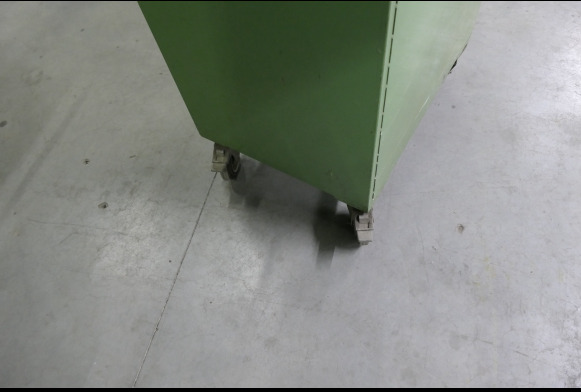 Armoire d'atelier sur roulette - Workshop equipment: picture 5 Armoire d'atelier sur roulette - Workshop equipment: picture 5