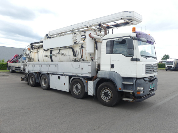 Camion Hydrocureur MAN (2008-201.882 km-VIN:WMAH39ZZ58L050583) - Vacuum truck: picture 1 Camion Hydrocureur MAN (2008-201.882 km-VIN:WMAH39ZZ58L050583) - Vacuum truck: picture 1