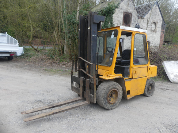 Chariot élévateur Caterpillar - Forklift: picture 1 Chariot élévateur Caterpillar - Forklift: picture 1
