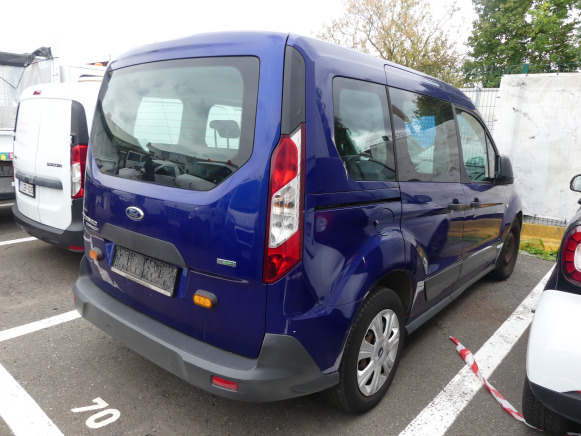 REF:17598 - Voiture Ford Tourneo (2015-83.686 km)(VIN: WFOTXXWPGTFL09522) - Car: picture 4 REF:17598 - Voiture Ford Tourneo (2015-83.686 km)(VIN: WFOTXXWPGTFL09522) - Car: picture 4