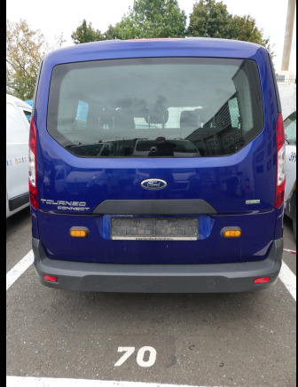 REF:17598 - Voiture Ford Tourneo (2015-83.686 km)(VIN: WFOTXXWPGTFL09522) - Car: picture 5 REF:17598 - Voiture Ford Tourneo (2015-83.686 km)(VIN: WFOTXXWPGTFL09522) - Car: picture 5