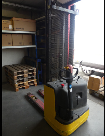 REF:Bâtiment A - Gerbeur Komatsu MWS 10-1R - Stacker: picture 1 REF:Bâtiment A - Gerbeur Komatsu MWS 10-1R - Stacker: picture 1