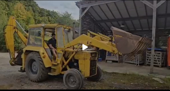 Tractopelle Massey-Ferguson - Backhoe loader: picture 2 Tractopelle Massey-Ferguson - Backhoe loader: picture 2