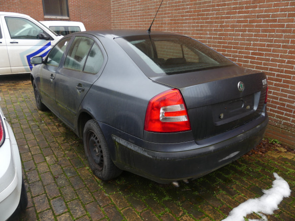 Voiture Skoda Octavia (2007-111.444 km) - Car: picture 4 Voiture Skoda Octavia (2007-111.444 km) - Car: picture 4