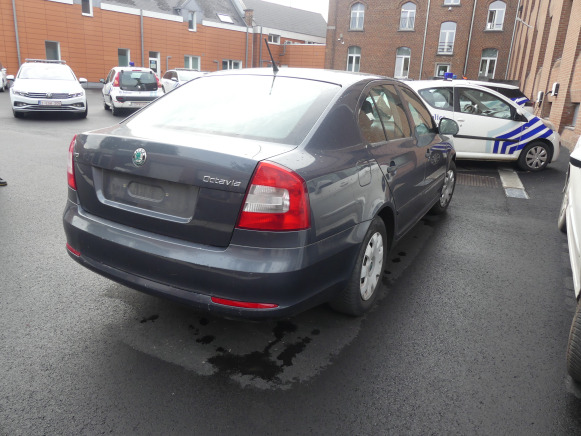 Voiture Skoda Octavia (2012-151.295 km) - Car: picture 3 Voiture Skoda Octavia (2012-151.295 km) - Car: picture 3