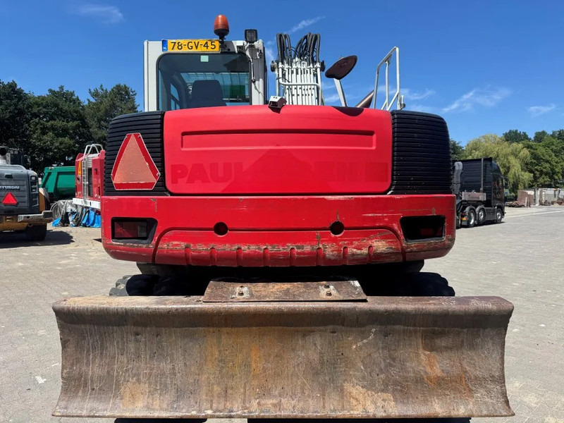 Takeuchi TB1160W - Wheel excavator: picture 2 Takeuchi TB1160W - Wheel excavator: picture 2