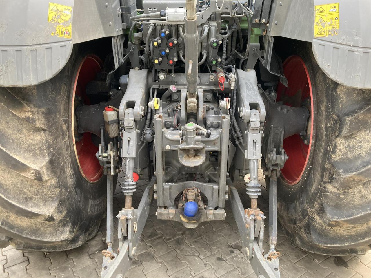 Fendt 828 Profi Plus - Farm tractor: picture 5 Fendt 828 Profi Plus - Farm tractor: picture 5