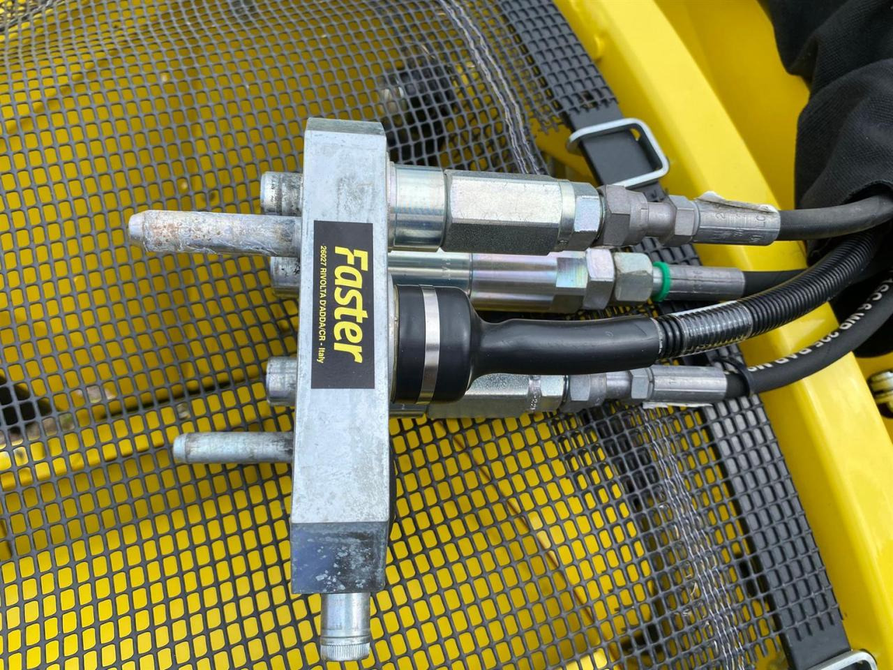 John Deere 639 - Forage harvester attachment: picture 3 John Deere 639 - Forage harvester attachment: picture 3