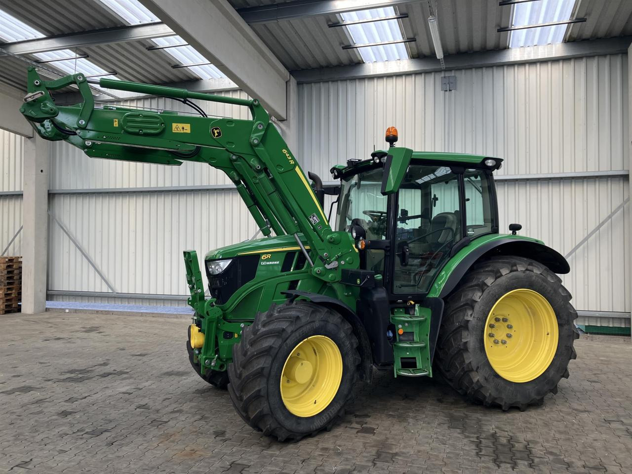 John Deere 6R 150 - Farm tractor: picture 1 John Deere 6R 150 - Farm tractor: picture 1