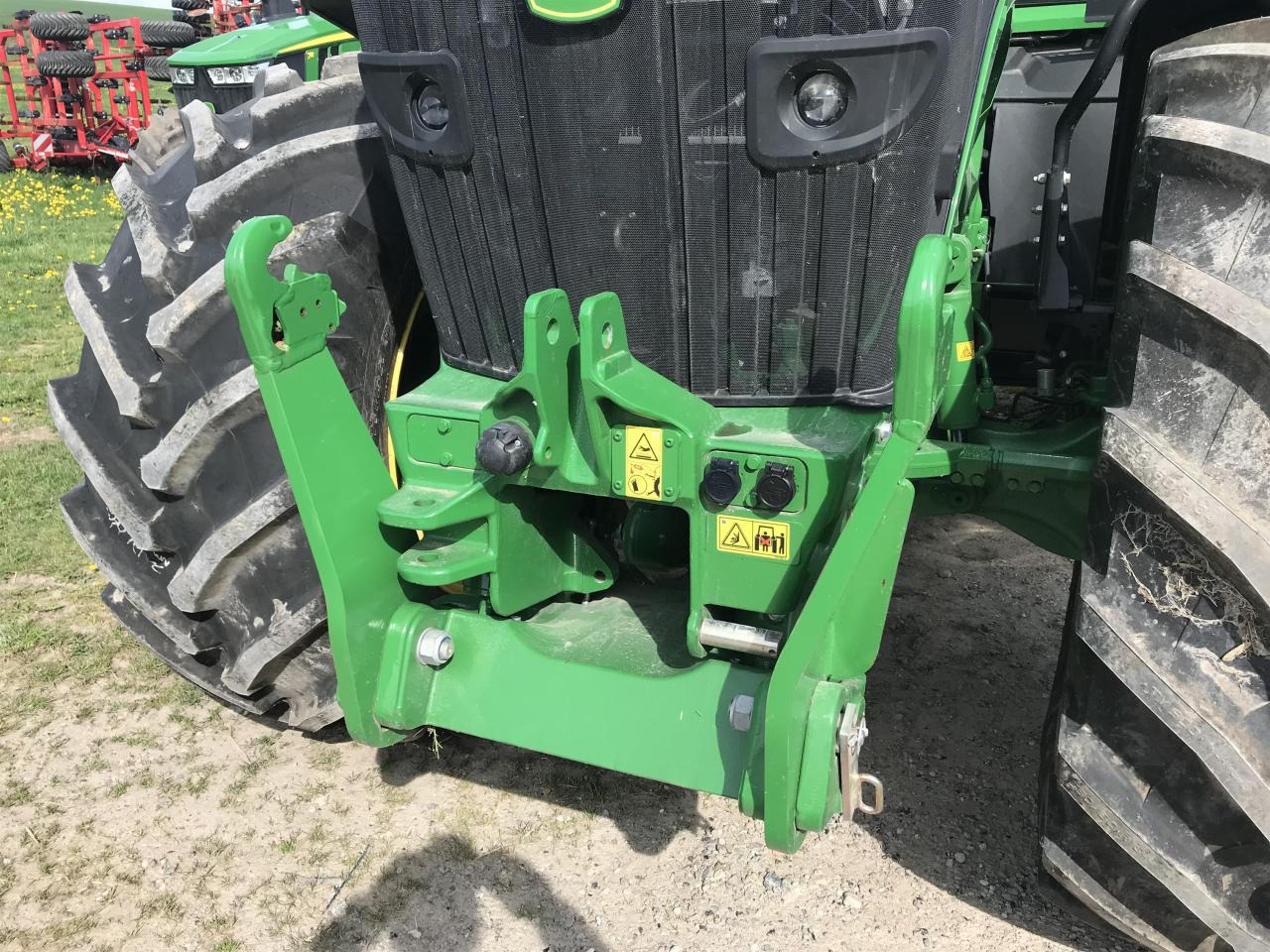 John Deere 7R 310 - Farm tractor: picture 4 John Deere 7R 310 - Farm tractor: picture 4