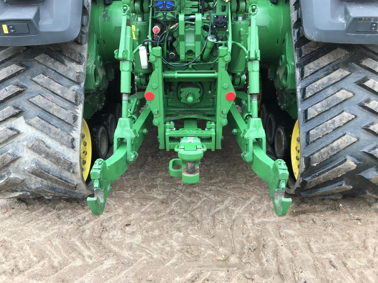 John Deere 8RX 410 - Farm tractor: picture 5 John Deere 8RX 410 - Farm tractor: picture 5