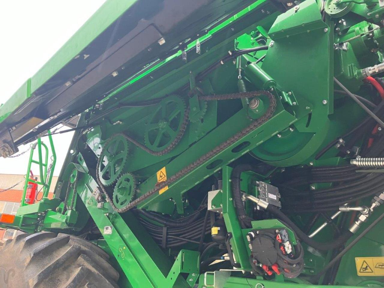 Combine harvester John Deere T560 Hillmaster: picture 12