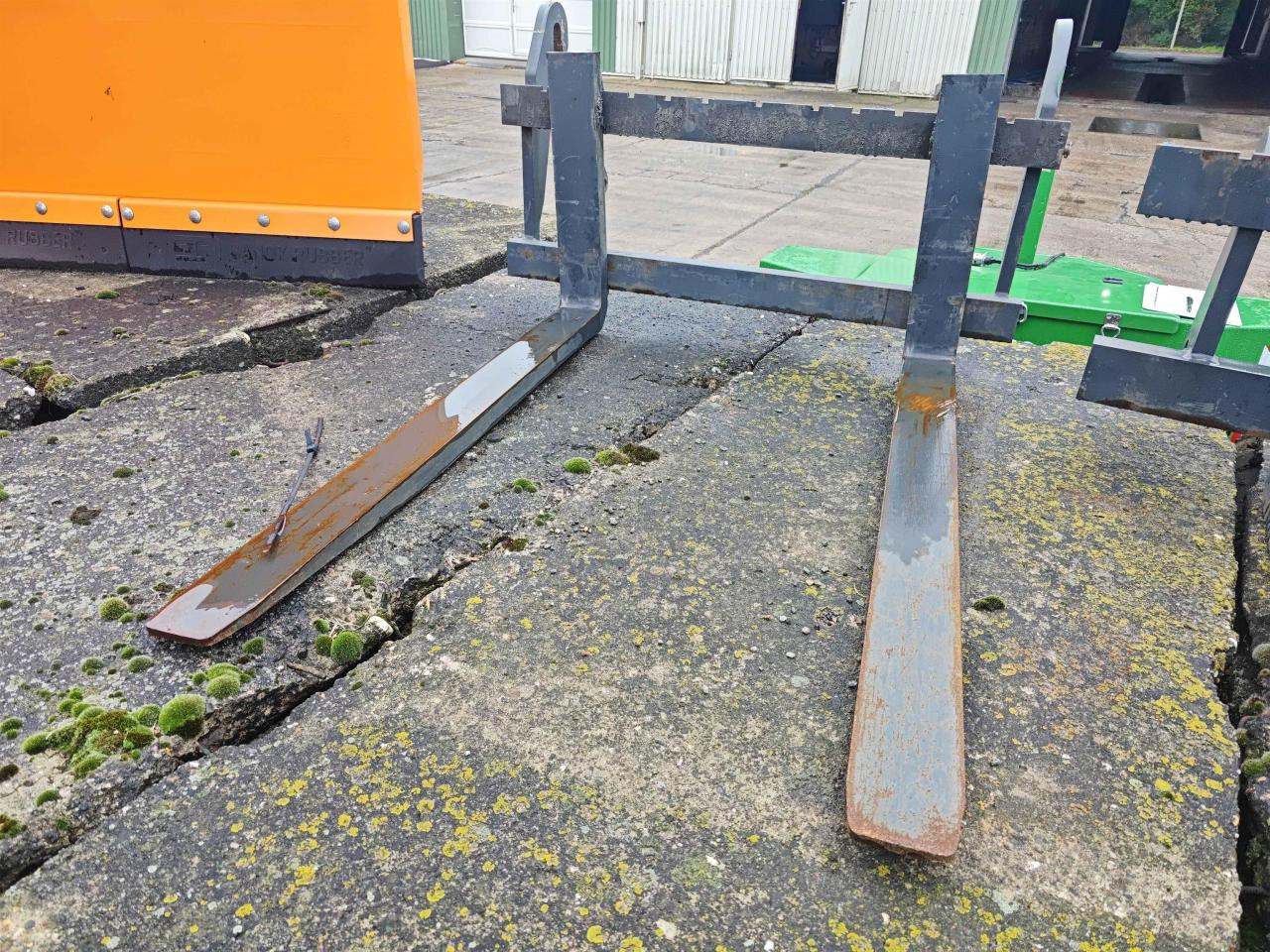 Kramer 1200 mm - Bucket: picture 2 Kramer 1200 mm - Bucket: picture 2