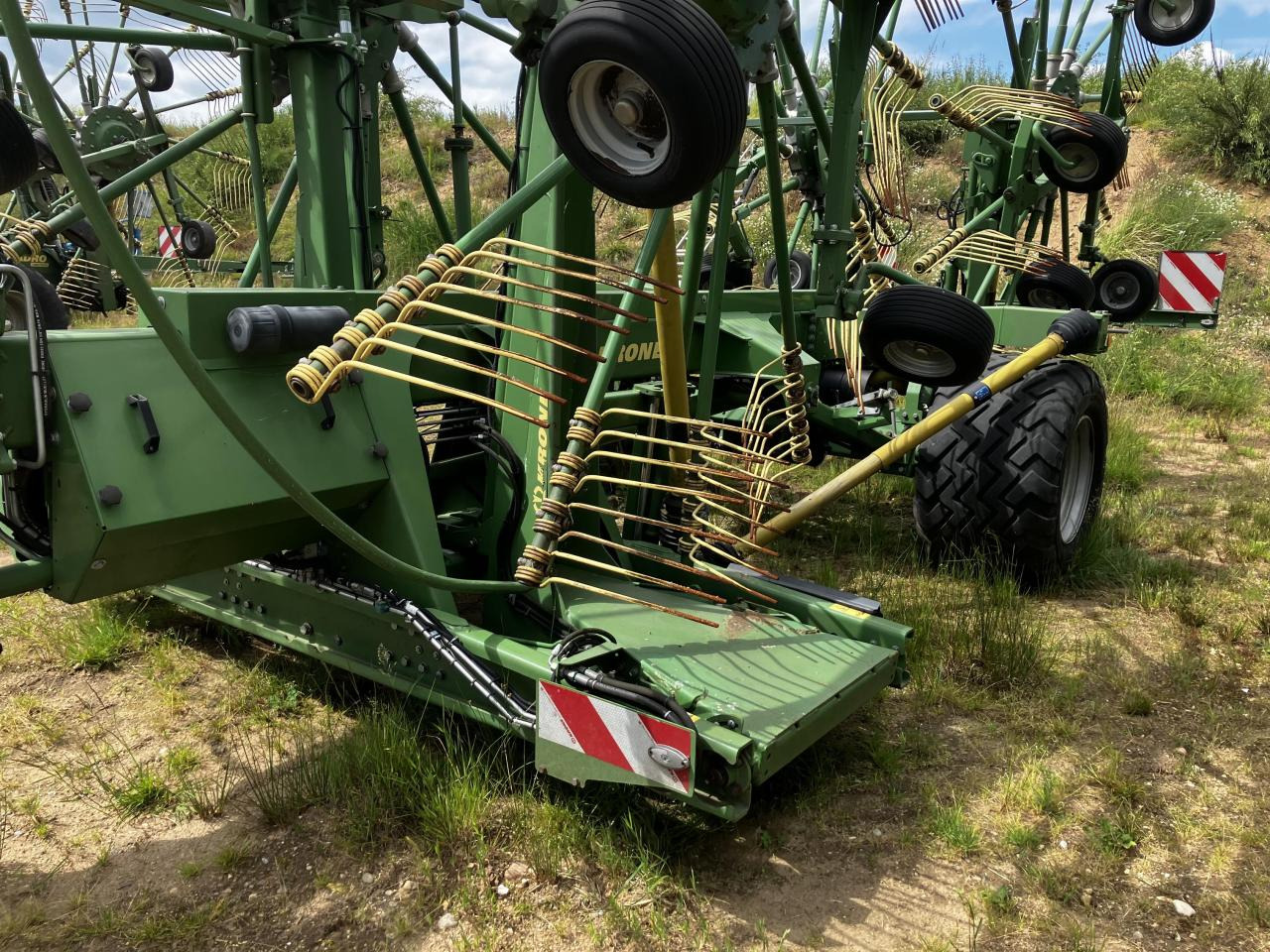 Krone Swadro 1400 Plus - Tedder/ Rake: picture 4 Krone Swadro 1400 Plus - Tedder/ Rake: picture 4