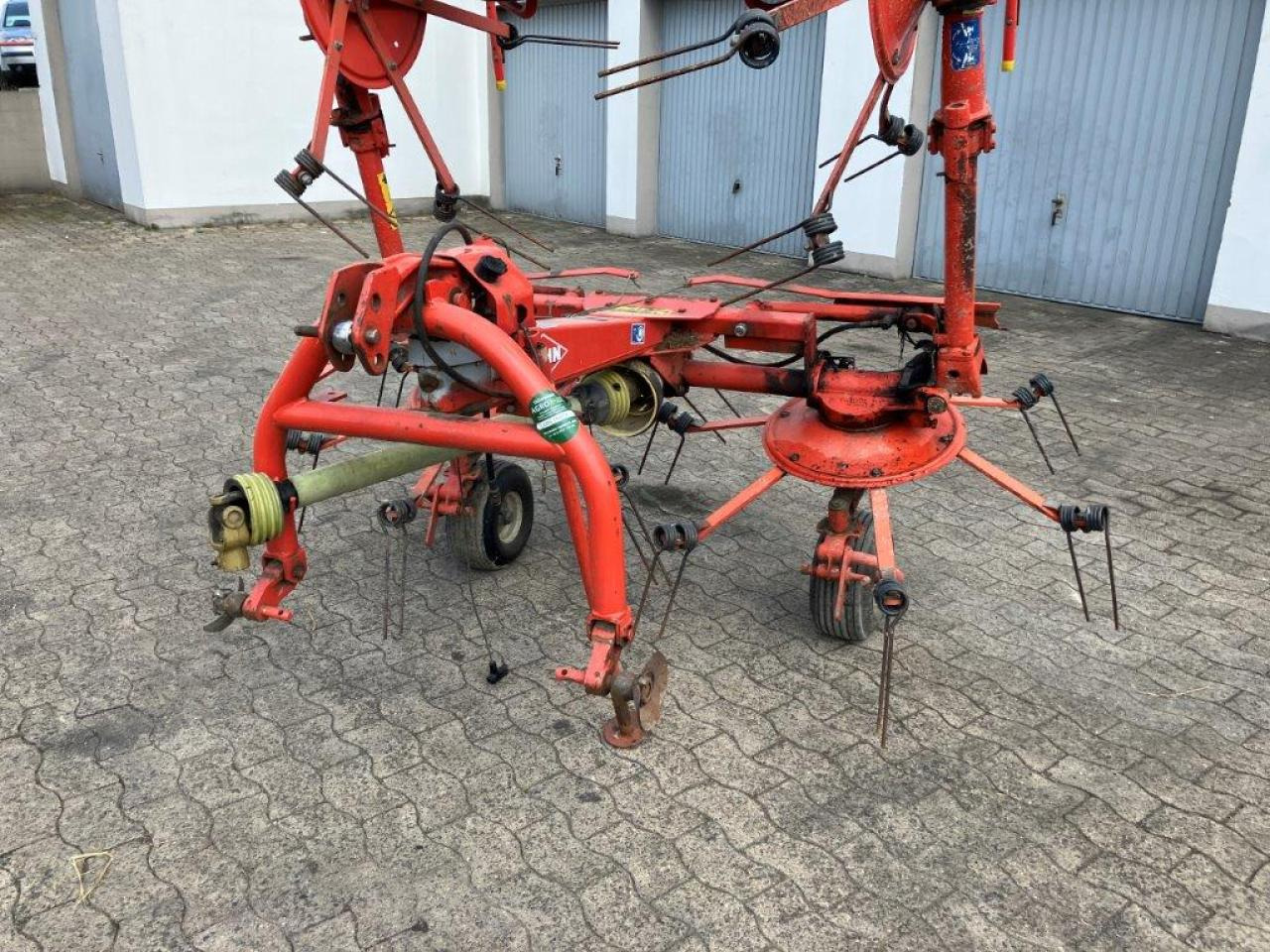 Kuhn GF 5001 MH - Tedder/ Rake: picture 2 Kuhn GF 5001 MH - Tedder/ Rake: picture 2