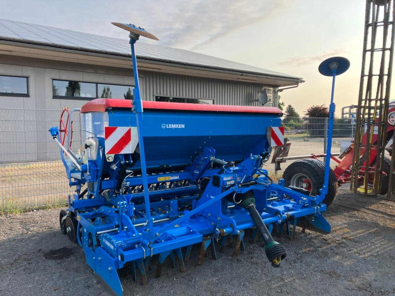 Lemken Saphir 9/300 - Seed drill: picture 2 Lemken Saphir 9/300 - Seed drill: picture 2