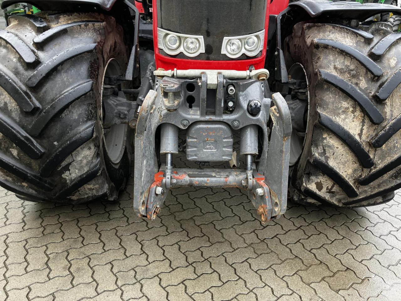 Massey Ferguson 7726 - Farm tractor: picture 4 Massey Ferguson 7726 - Farm tractor: picture 4